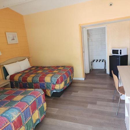 Town House Motel Lancaster Luaran gambar