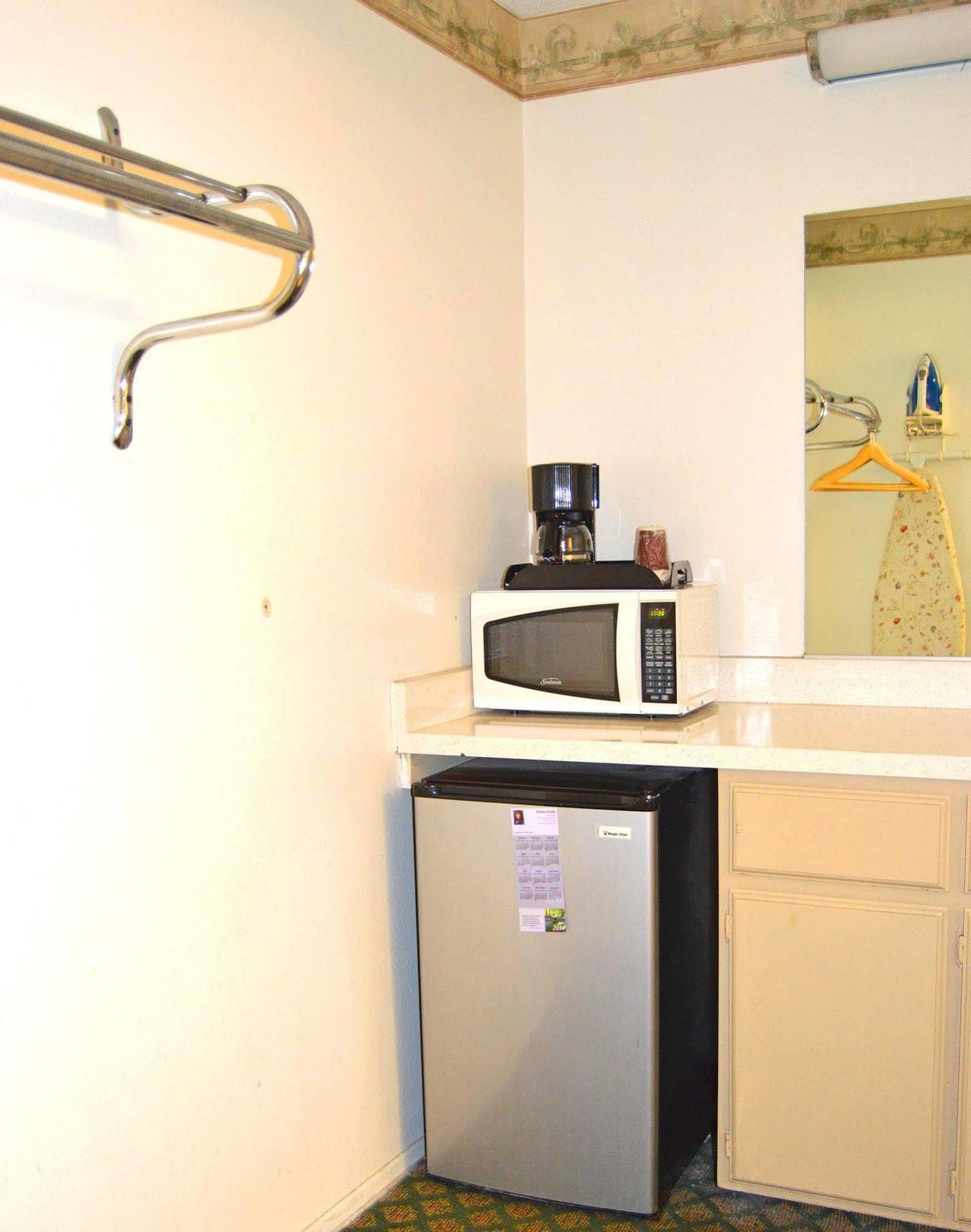 Town House Motel Lancaster Luaran gambar