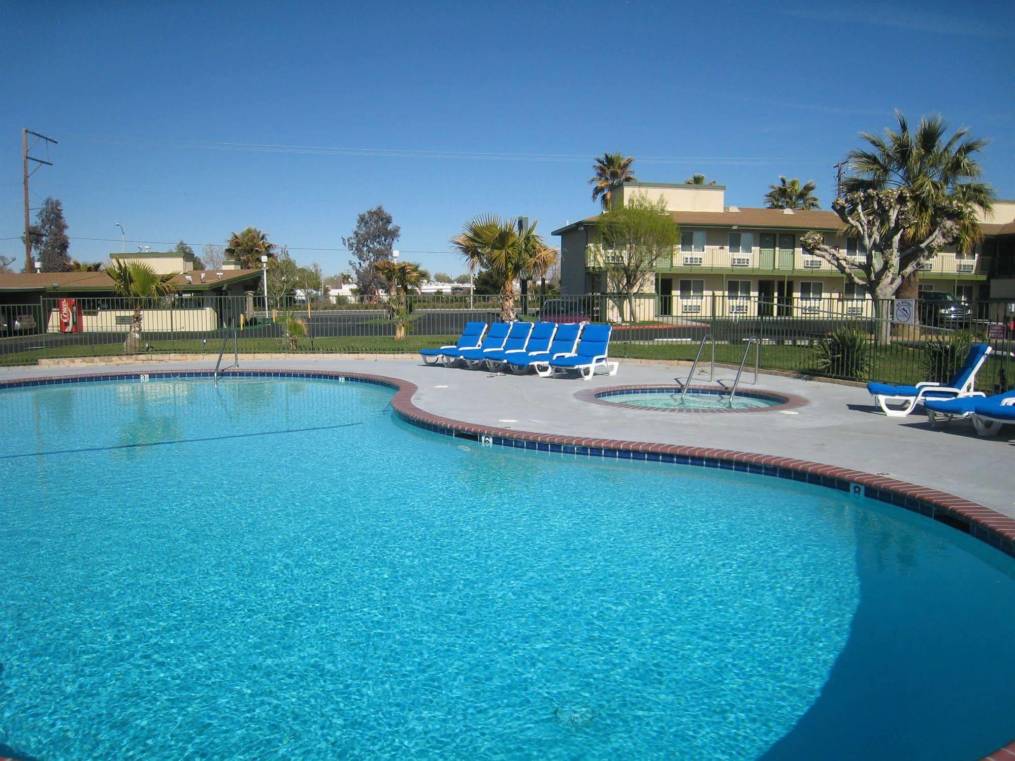 Town House Motel Lancaster Luaran gambar