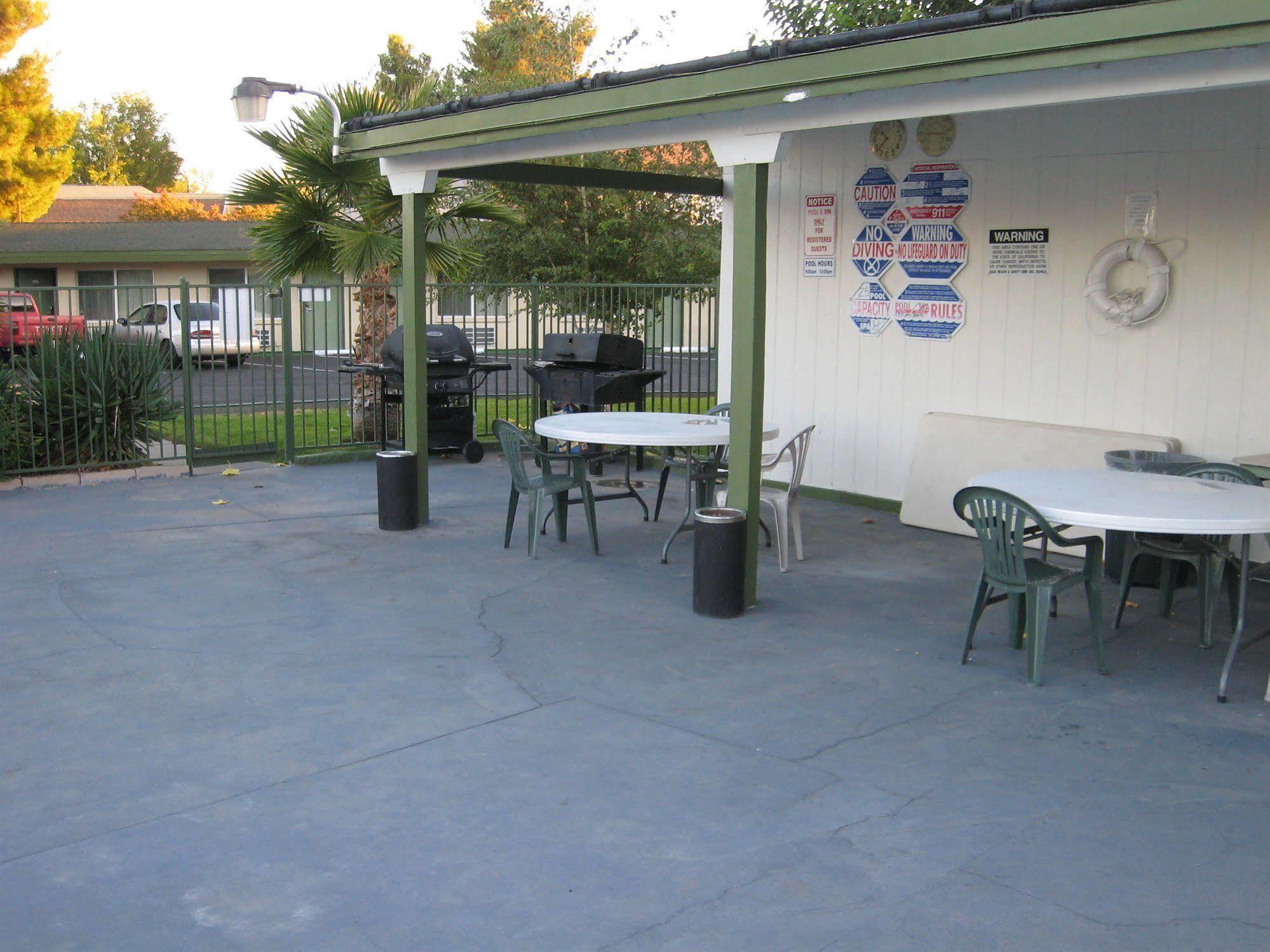 Town House Motel Lancaster Luaran gambar