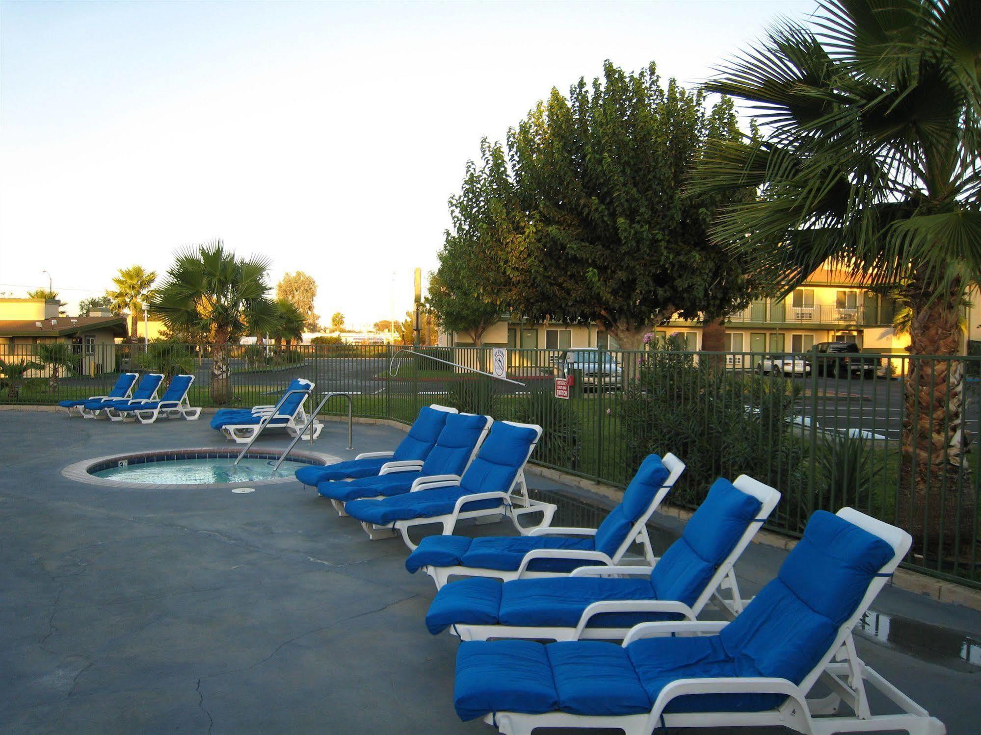 Town House Motel Lancaster Luaran gambar
